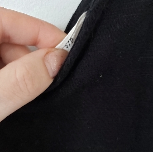 SOLD🌷3for$20!🌷 loose tank - Picture 3 of 5